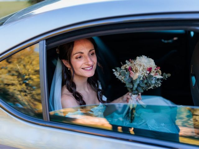 La boda de Carlos y Ana en Navaluenga, Ávila 71