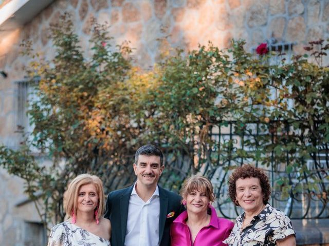 La boda de Carlos y Ana en Navaluenga, Ávila 73