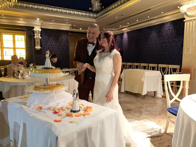 La boda de Jhon  y Cinthya  en Albal, Valencia 4