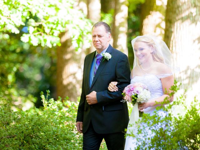 La boda de Phillip y Nicole en Bilbao, Vizcaya 29