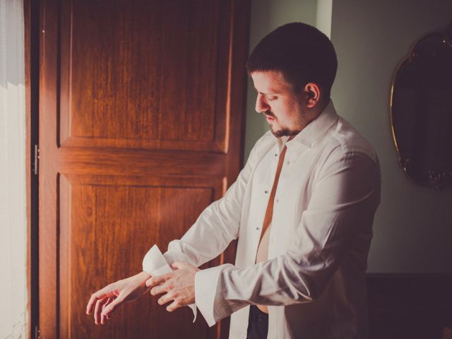 La boda de Roger y Eugenia en Sant Marti De Tous, Barcelona 1