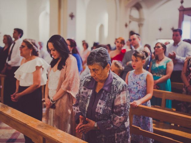 La boda de Roger y Eugenia en Sant Marti De Tous, Barcelona 106