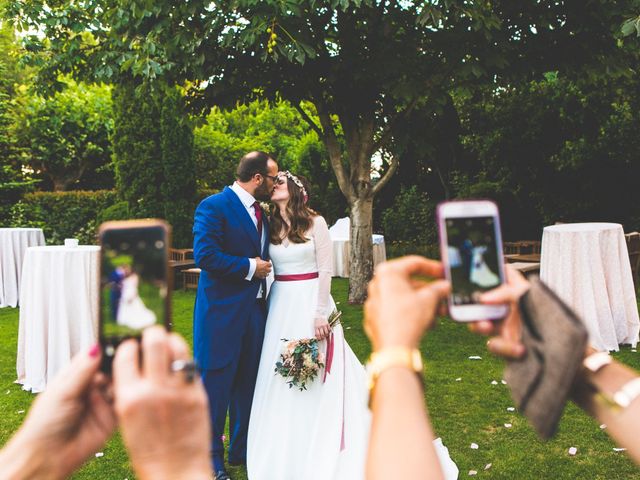 La boda de Carlos y Beatriz en Guadarrama, Madrid 32