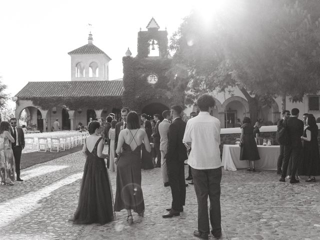 La boda de Carlos y Berta en Trujillo, Cáceres 17