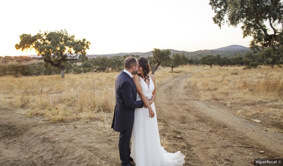 La boda de Rosi y Alejandro en Burguillos Del Cerro, Badajoz