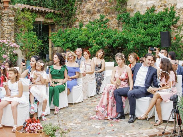 La boda de Pablo  y Lilia  en Pineda De Mar, Barcelona 31