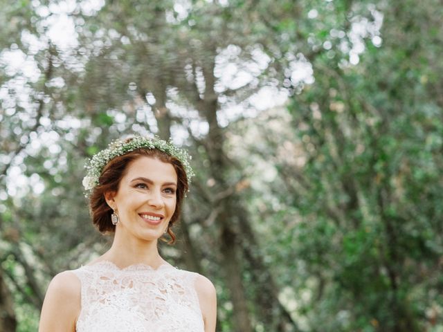 La boda de Pablo  y Lilia  en Pineda De Mar, Barcelona 50