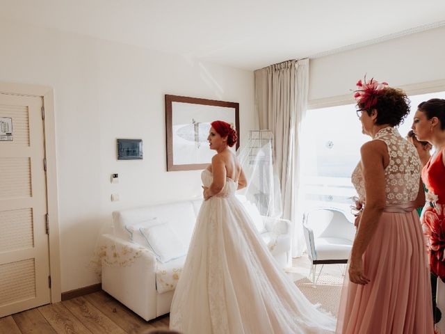 La boda de Alexandre y Nazaret  en Estepona, Málaga 15