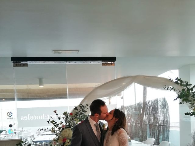 La boda de Jordan  y Arantxa en La Pobla De Farnals, Valencia 4