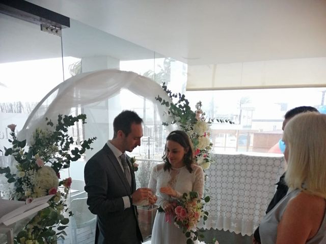 La boda de Jordan  y Arantxa en La Pobla De Farnals, Valencia 6