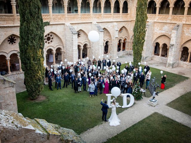 La boda de Diana y Fran en San Bernardo, Valladolid 41