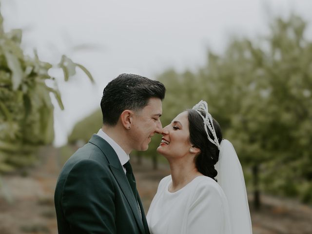 La boda de Angela y Pedro en La Palma Del Condado, Huelva 39