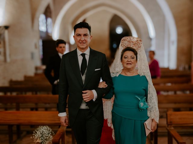 La boda de Angela y Pedro en La Palma Del Condado, Huelva 57