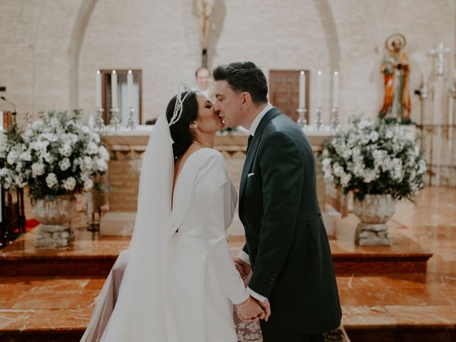 La boda de Angela y Pedro en La Palma Del Condado, Huelva 60