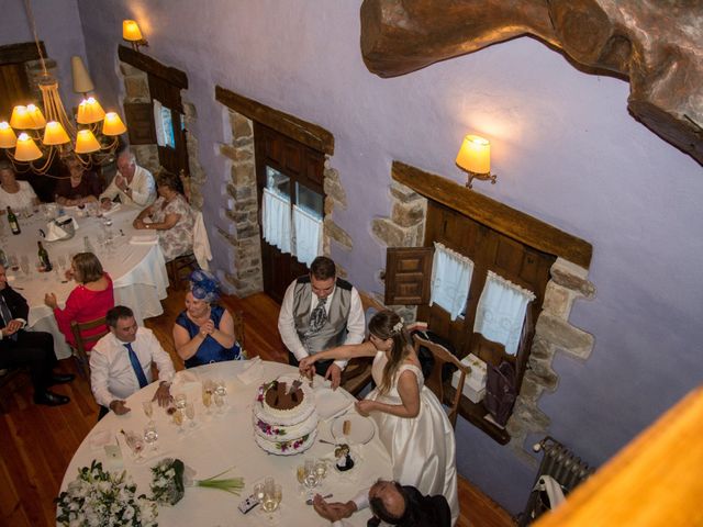La boda de Raúl y Oihane en Bakio, Vizcaya 28