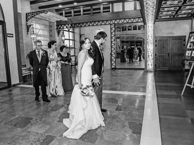 La boda de David y Elena en Carranque, Toledo 33