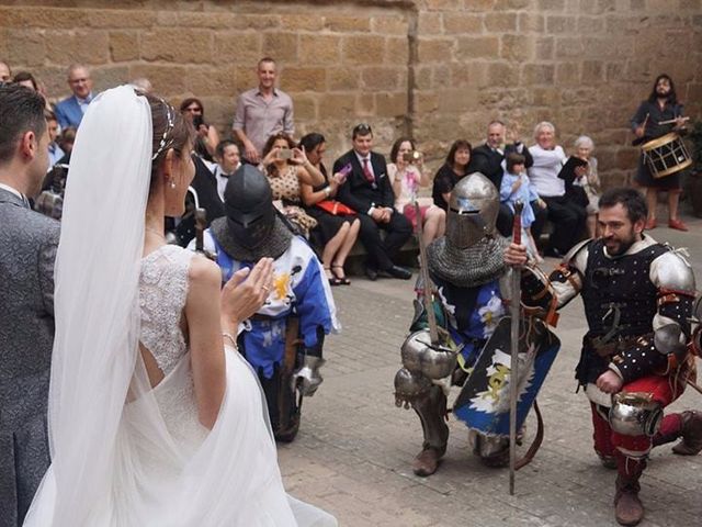 La boda de José Miguel y Olga en Olite, Navarra 1