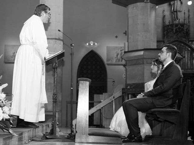 La boda de Jose y Laura en Vilanova Del Valles, Barcelona 21