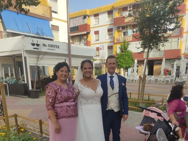 La boda de Antonio  y Desire  en Ayamonte, Huelva 9