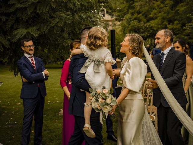 La boda de Abdón y Bea en Pesquera De Duero, Valladolid 36