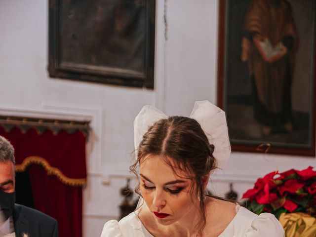 La boda de Carlos y Natalia en Illora, Granada 37