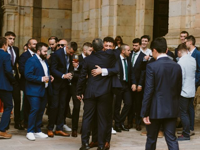 La boda de Markel y Isidora en Bilbao, Vizcaya 1