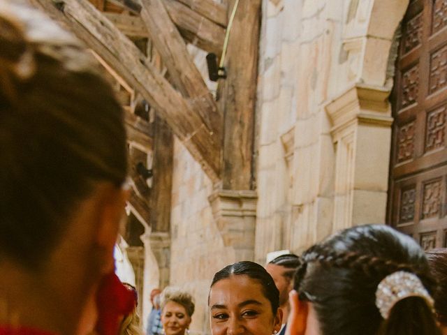 La boda de Markel y Isidora en Bilbao, Vizcaya 17