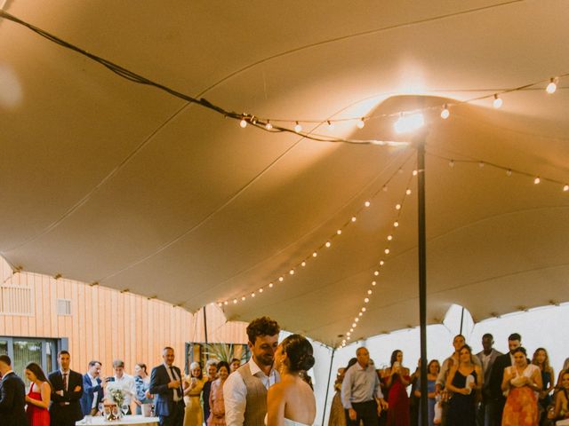 La boda de Markel y Isidora en Bilbao, Vizcaya 25