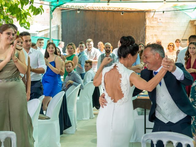 La boda de Elena y Miguel en Elche De La Sierra, Albacete 32