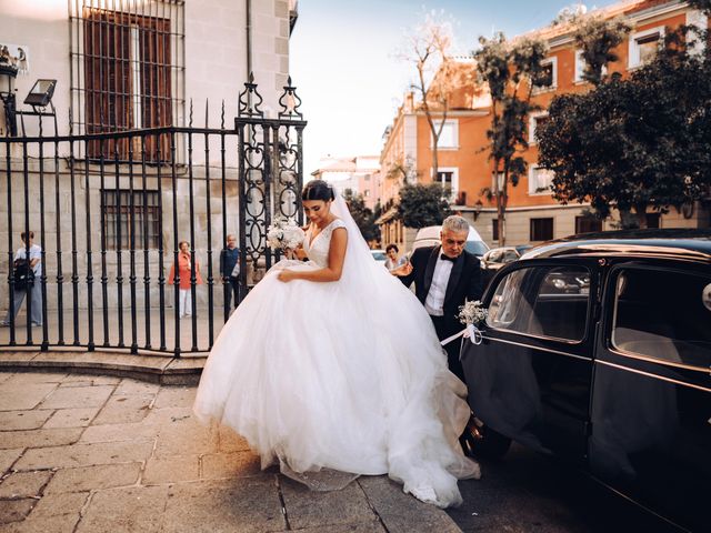 La boda de José Ángel y Valentina en Madrid, Madrid 21