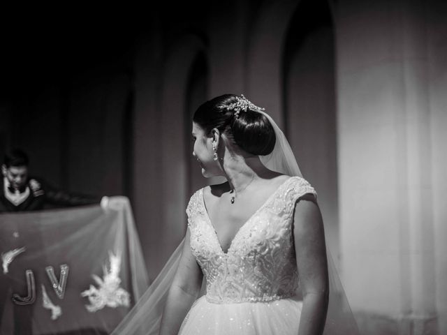 La boda de José Ángel y Valentina en Madrid, Madrid 33
