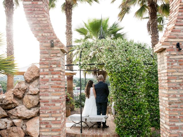 La boda de Anais y Hector en Castelló/castellón De La Plana, Castellón 18