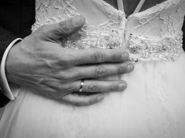 La boda de Marcos y Sandra en Arteixo, A Coruña 21