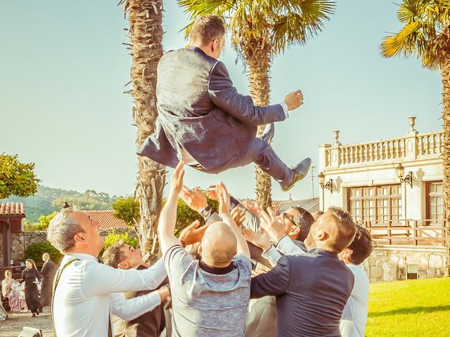 La boda de Marcos y Sandra en Arteixo, A Coruña 23