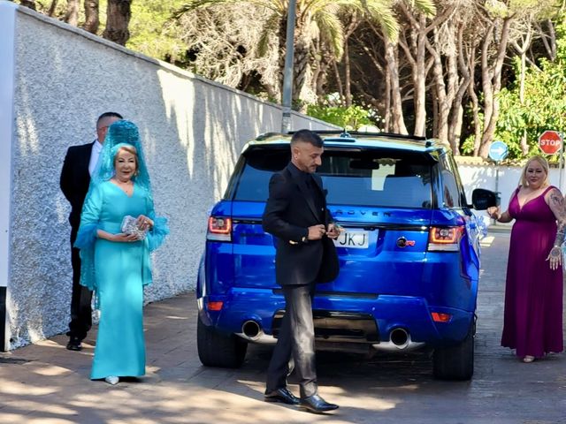 La boda de Pedro y Zaira en La Barrosa, Cádiz 16