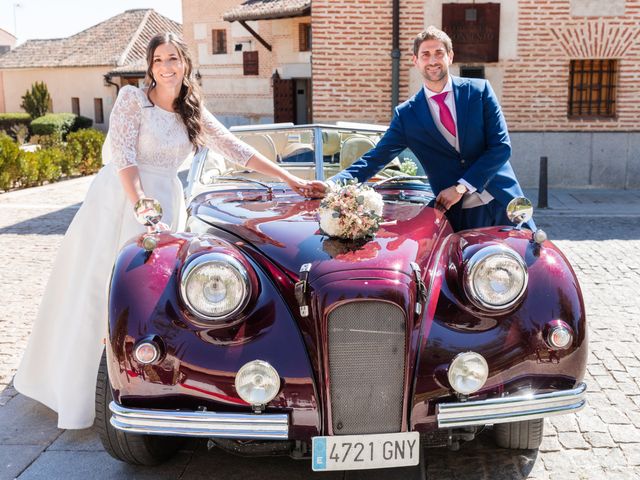 La boda de Enrique y Bárbara  en Madrid, Madrid 2