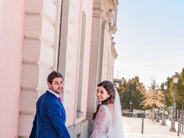 La boda de Enrique y Bárbara  en Madrid, Madrid 13