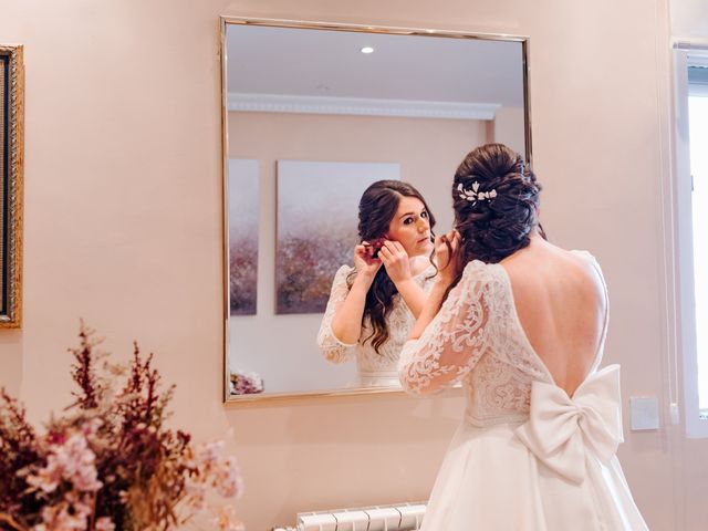 La boda de Enrique y Bárbara  en Madrid, Madrid 20