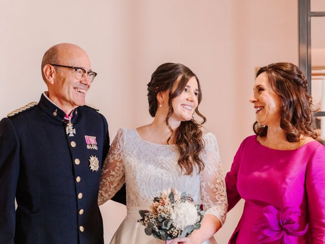 La boda de Enrique y Bárbara  en Madrid, Madrid 24