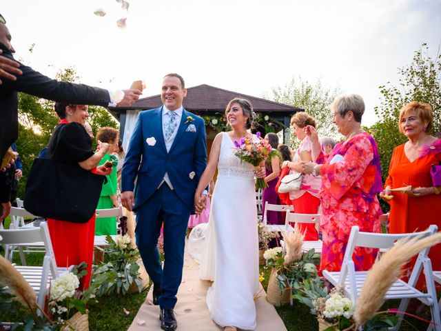 La boda de Dani y Lara en Zamudio, Vizcaya 2