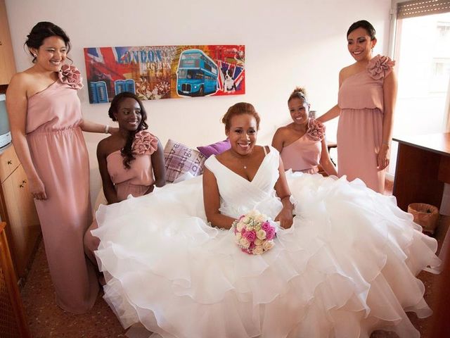 La boda de Juanjo y Catalina en Valencia, Valencia 15