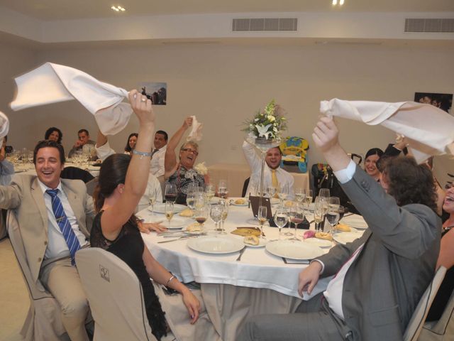 La boda de Hermógenes y Rosa en Chiclana De La Frontera, Cádiz 17