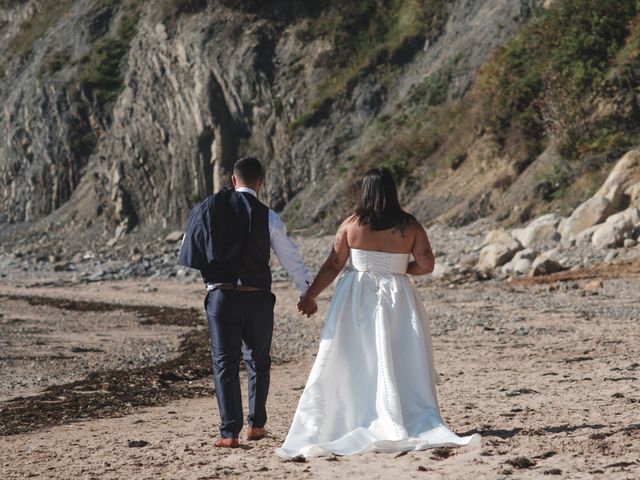 La boda de Javi y Cova en Colloto (Siero), Asturias 26