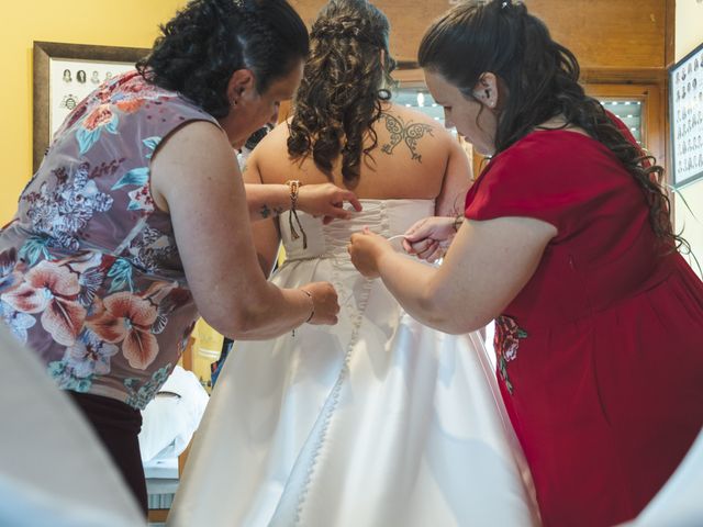 La boda de Javi y Cova en Colloto (Siero), Asturias 41