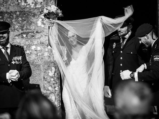 La boda de Carlos y Laura en A Coruña, A Coruña 20