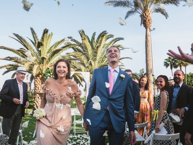 La boda de Oscar y Marian en Salinas Del Carmen, Las Palmas 4