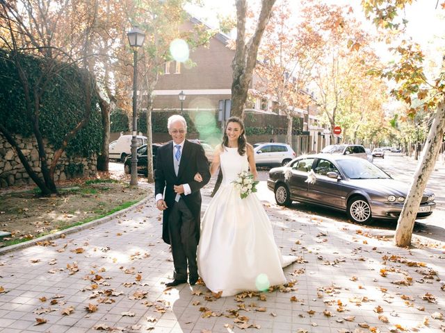 La boda de Carlos y Laura en Madrid, Madrid 4