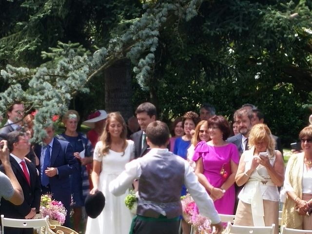 La boda de Jon y Lucia en Berango, Vizcaya 21