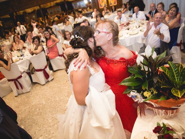 La boda de Javier y Virginia en Santa Marta De Tormes, Salamanca 50