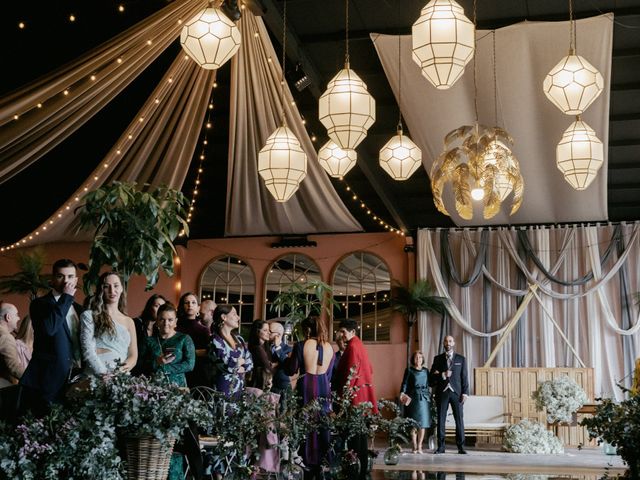 La boda de Víctor y Laura en Talamanca Del Jarama, Madrid 24
